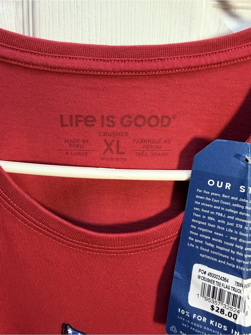 Life Is Good Red Short-Sleeve Tee with Blue Truck & American Flag 100% Cotton - Picture 2 of 4